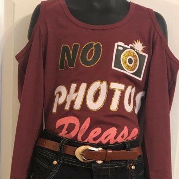 NWT Long Sleeve Cold Shoulder Top - Picture 3 of 4